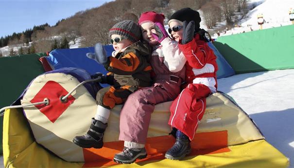 Super Besse : Jeux et Sensations Fortes près du Stade de Luge !