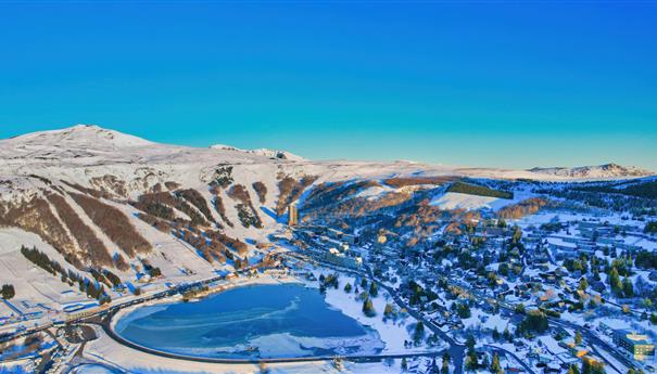 Super Besse - Puy-de-Dôme : À vous les Joies du Ski !