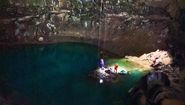 Le Creux de Soucy : Gouffre Remarquable à Besse-Saint-Anastaise
