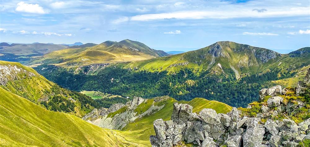 Val de Courre : Charme et Authenticite