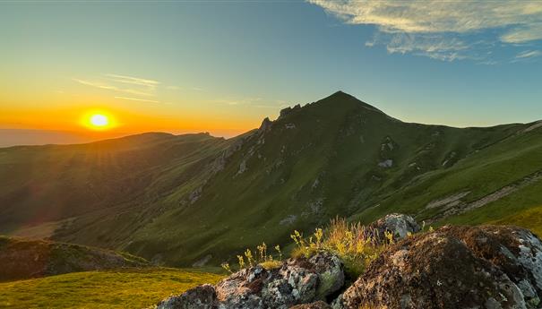 Coucher de Soleil Magique sur la Réserve Naturelle de Chastreix-Sancy