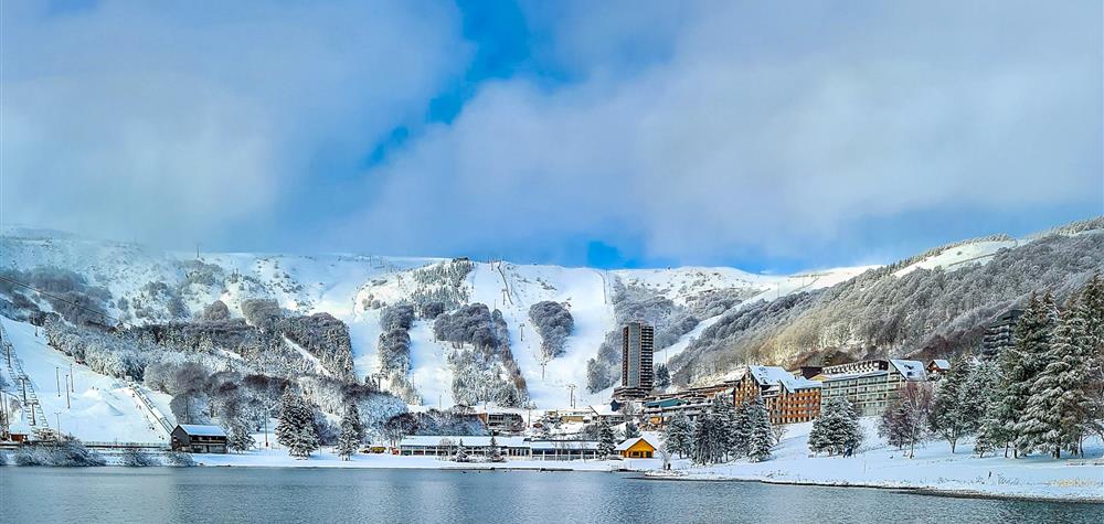 Super Besse : Météo Hivernale - Neige et Températures Fraîches