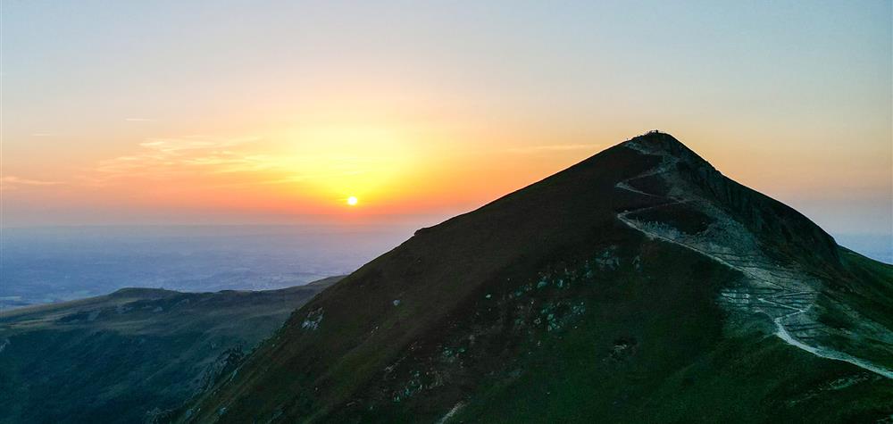 Puy de Sancy : Coucher de Soleil Magique